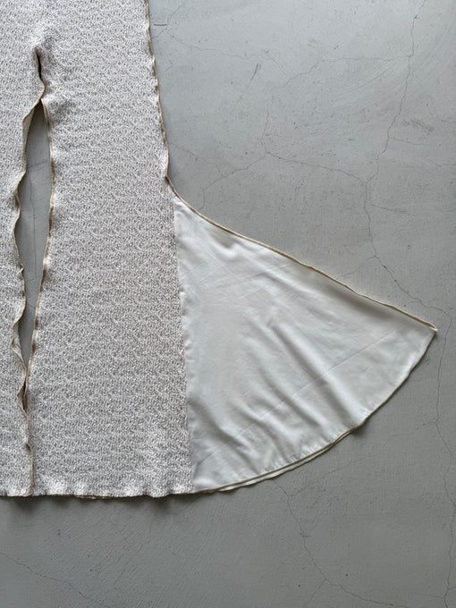 UNIONINI<br>ユニオニーニ<br>【27ssご予約】<br>bluse bell bottom<br>PT-127
