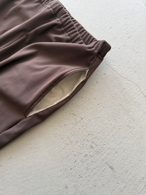UNIONINI<br>ユニオニーニ<br>【27ssご予約】<br>gather slim pants<br>PT-134