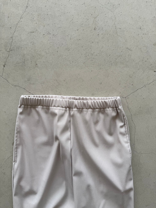 UNIONINI<br>ユニオニーニ<br>【27ssご予約】<br>gather slim pants<br>PT-134