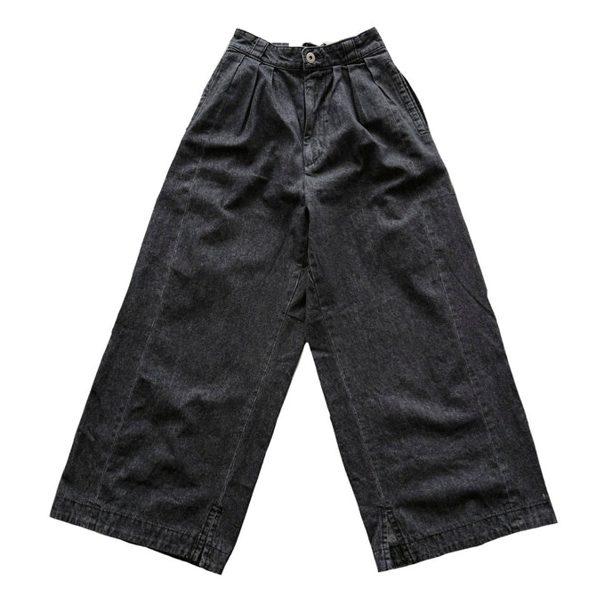 UNIONINI<br>ユニオニーニ<br>【27ssご予約】<br>tuck & frill big jeans<br>PT-138