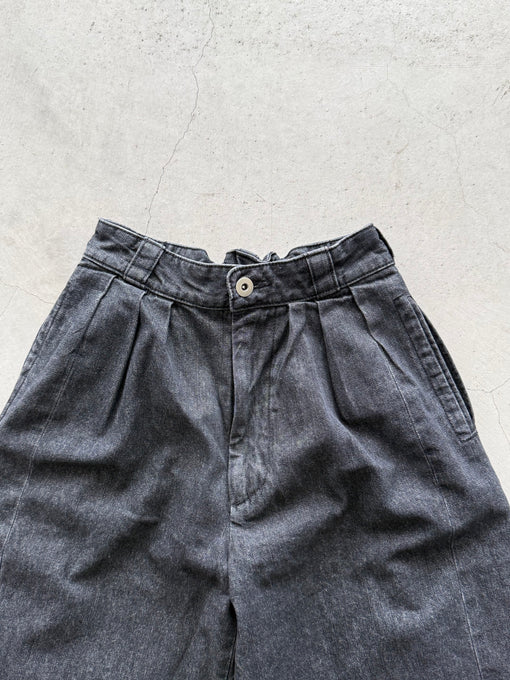 UNIONINI<br>ユニオニーニ<br>【27ssご予約】<br>tuck & frill big jeans<br>PT-138