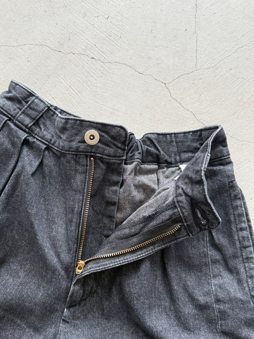UNIONINI<br>ユニオニーニ<br>【27ssご予約】<br>tuck & frill big jeans<br>PT-138