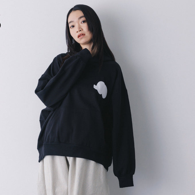NUNUFORME<br> ヌヌフォルム<br>【26awご予約 8月入荷予定】<br>Graffiti hoodie<br>nt26-006-16