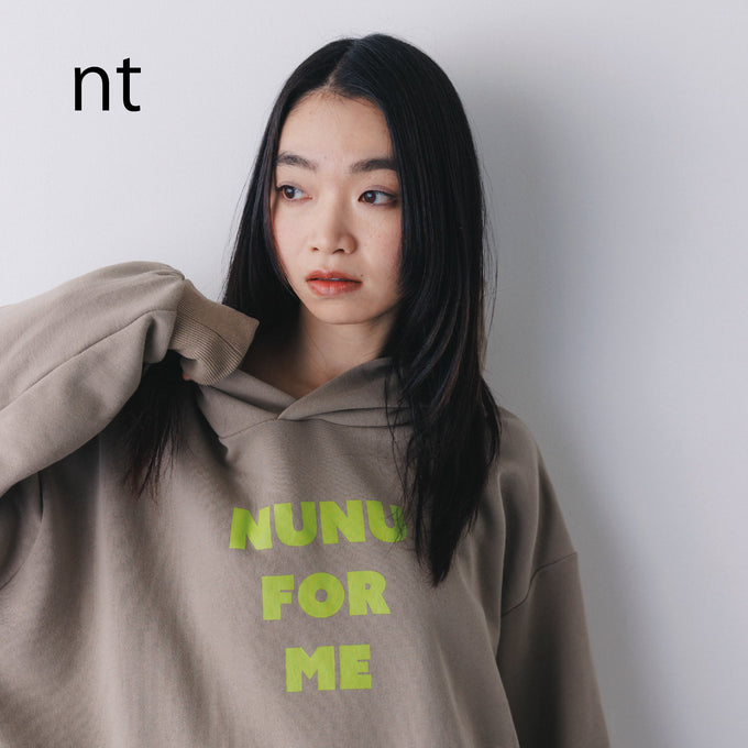 NUNUFORME<br> ヌヌフォルム<br>【26awご予約 8月入荷予定】<br>Nプリントパーカ<br>nt26-006-15