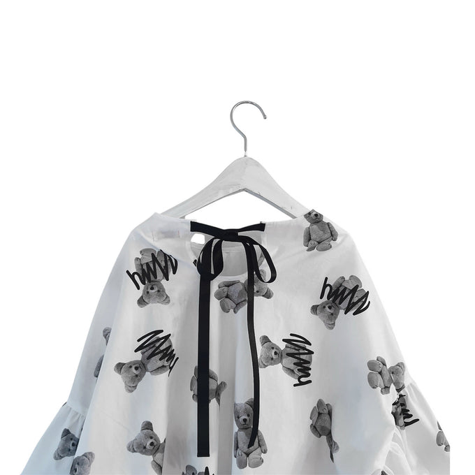 frankygrow<br>フランキーグロウ<br>GRAFFITIED BEAR FRILL SLEEVES PO<br>25FWSH-090