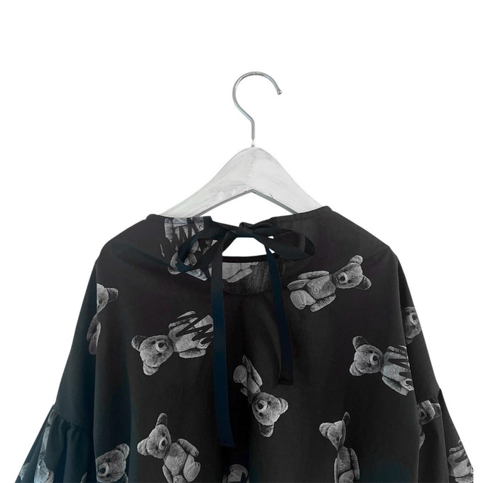 frankygrow<br>フランキーグロウ<br>GRAFFITIED BEAR FRILL SLEEVES PO<br>25FWSH-090