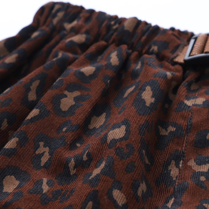 eLfinFolk<br>elf-222F23<br>Corduroy leopard pants