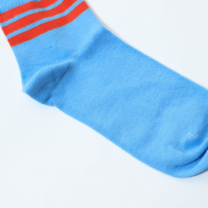 piupiuchick <br>socks　blue w/ garnet stripes<br>ストライプソックス